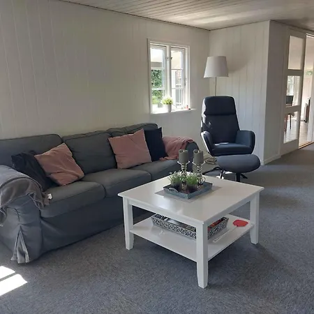 Lovely Vacation Near The Сasa de vacaciones Haderslev